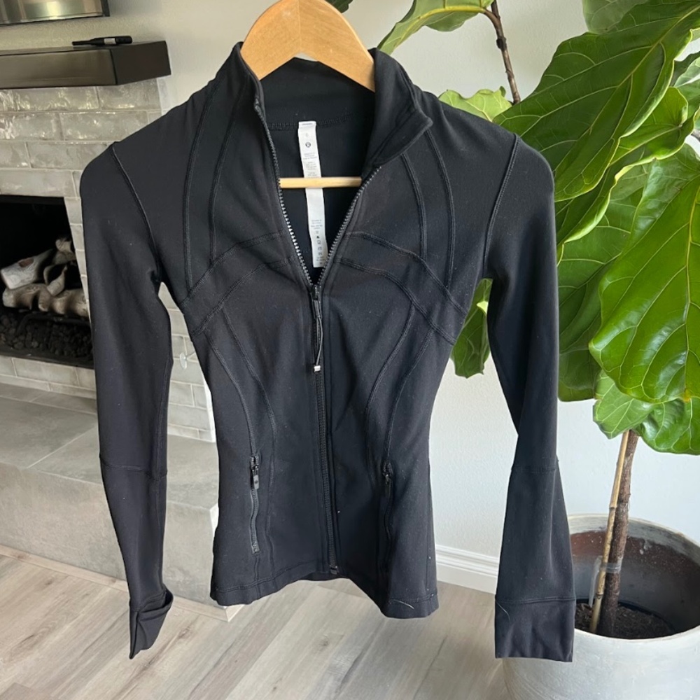 Lululemon Zip Up